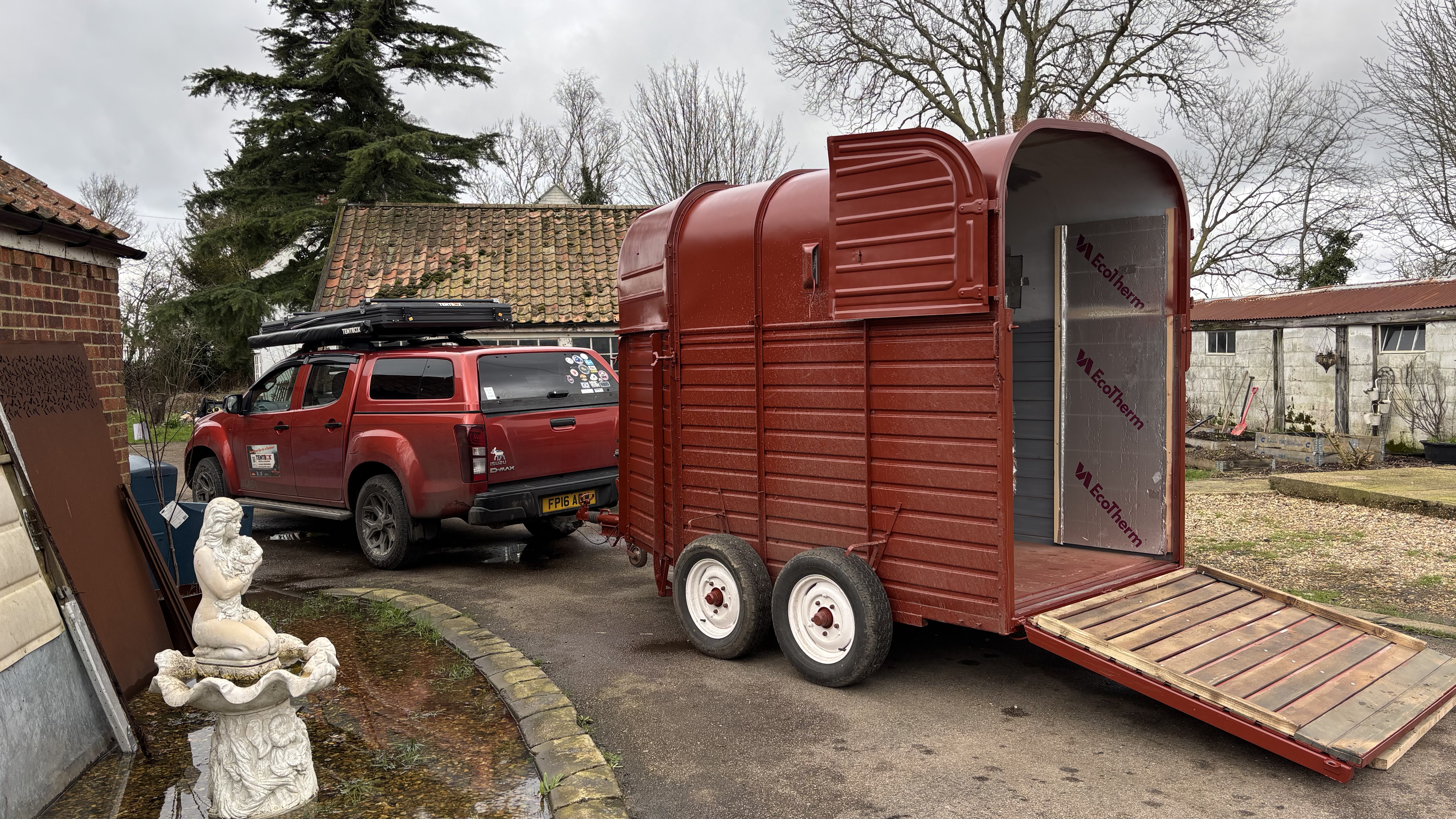Building a Wood Fired Sauna in Suffolk – Betty Update